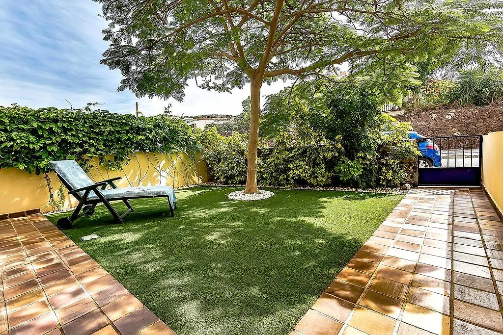 Beautiful House In Club De Mar Apartman Palm-mar